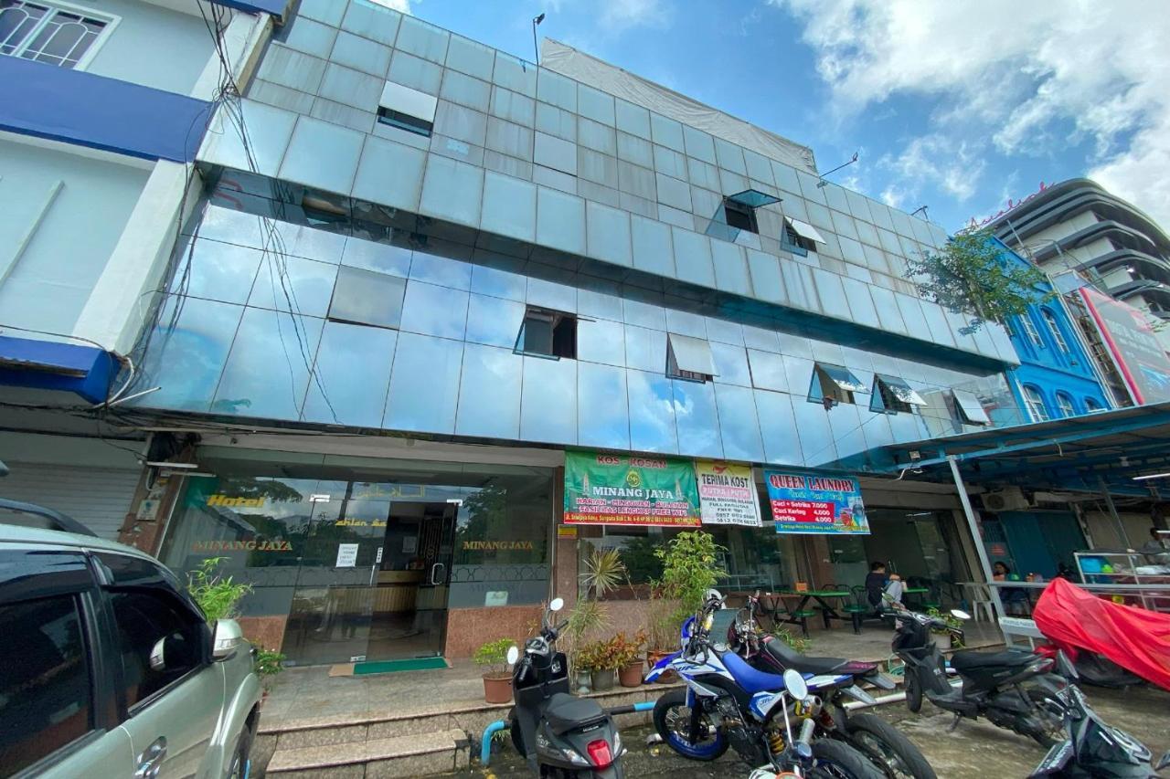Oyo 92702 Minang Jaya Nagoya Exterior photo